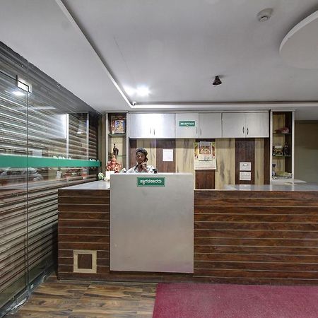 גולבארגה Collection O 38566 Mk Hotel And Lodge מראה חיצוני תמונה