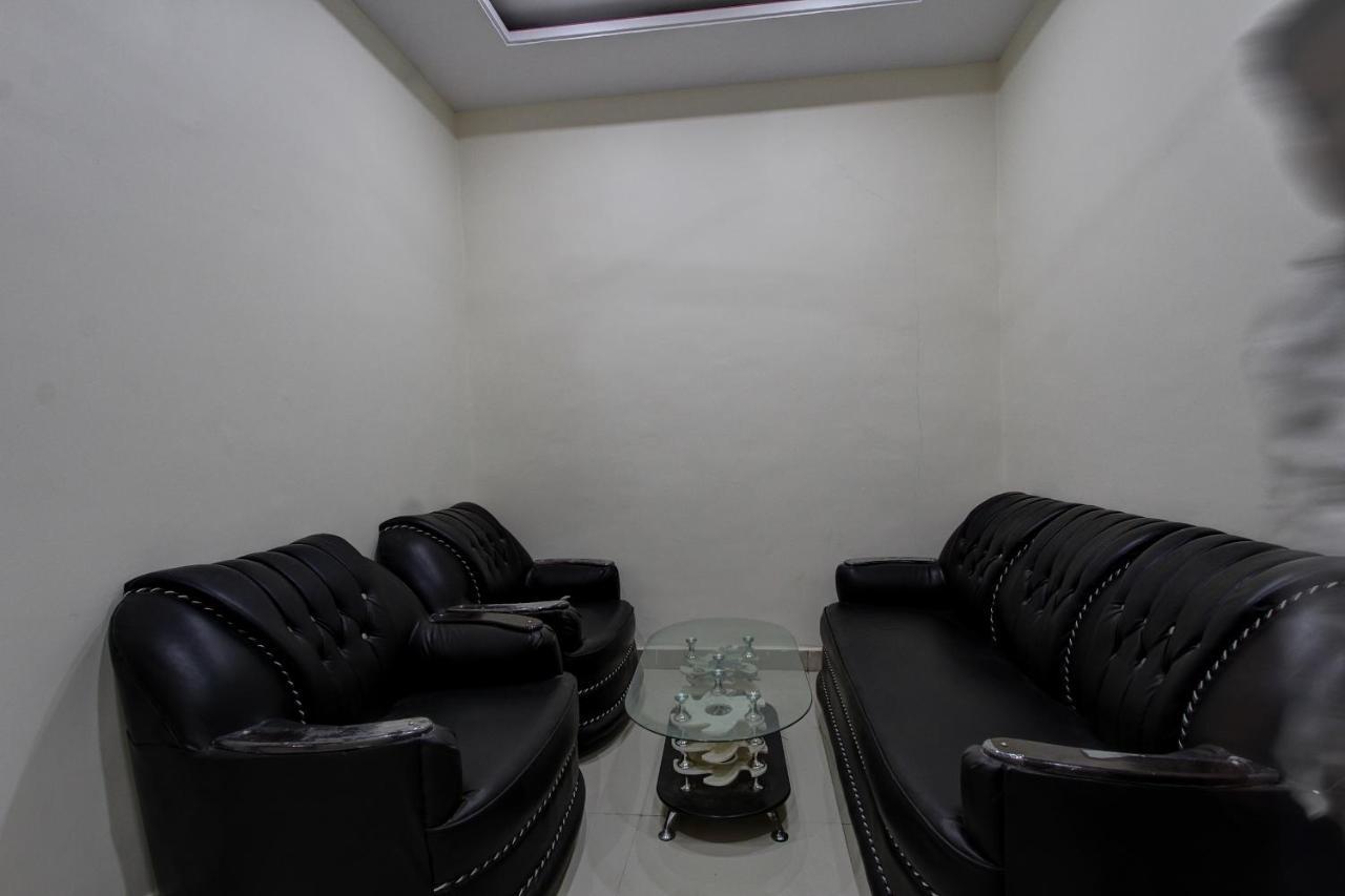 גולבארגה Collection O 38566 Mk Hotel And Lodge מראה חיצוני תמונה