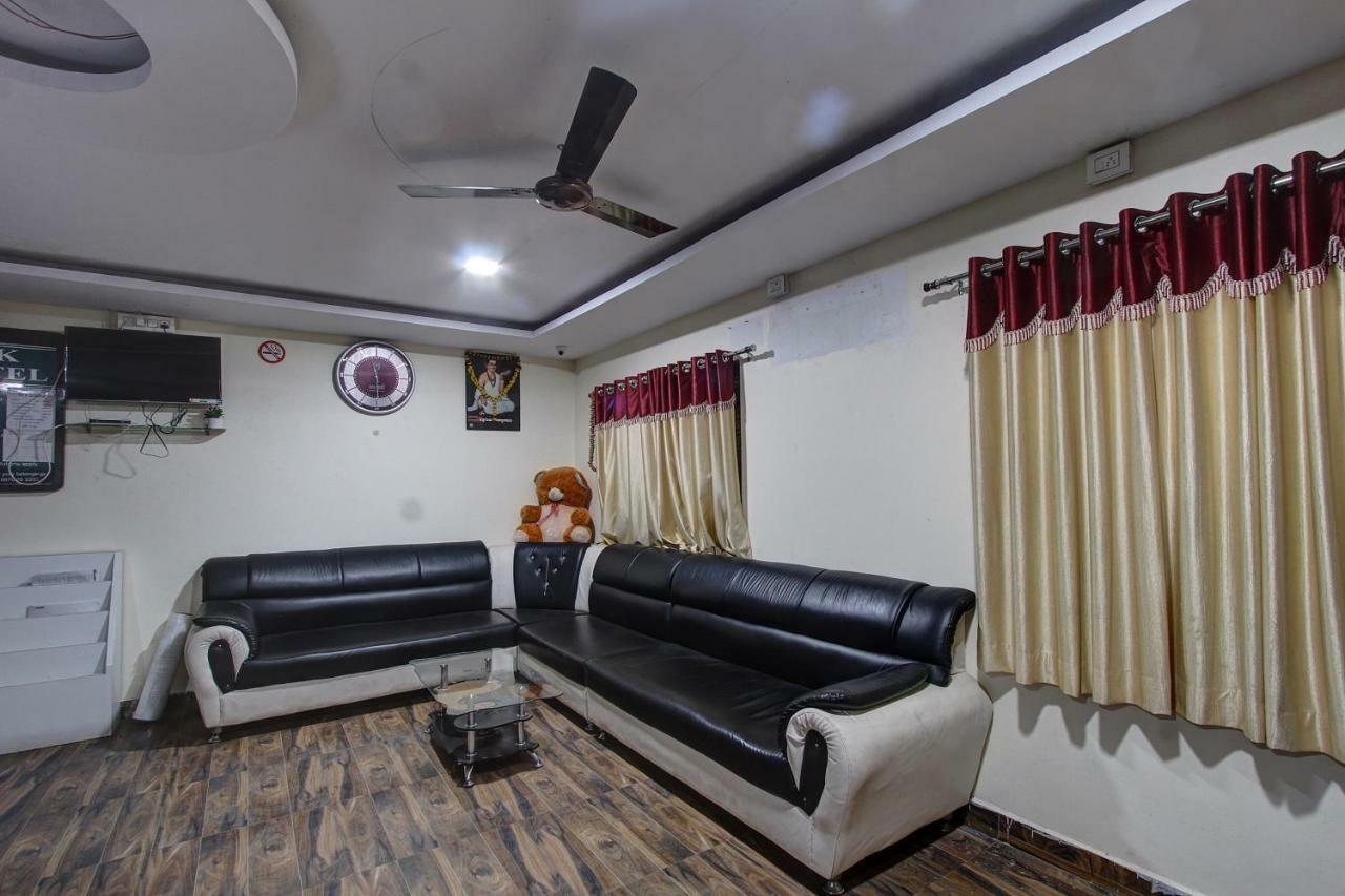גולבארגה Collection O 38566 Mk Hotel And Lodge מראה חיצוני תמונה