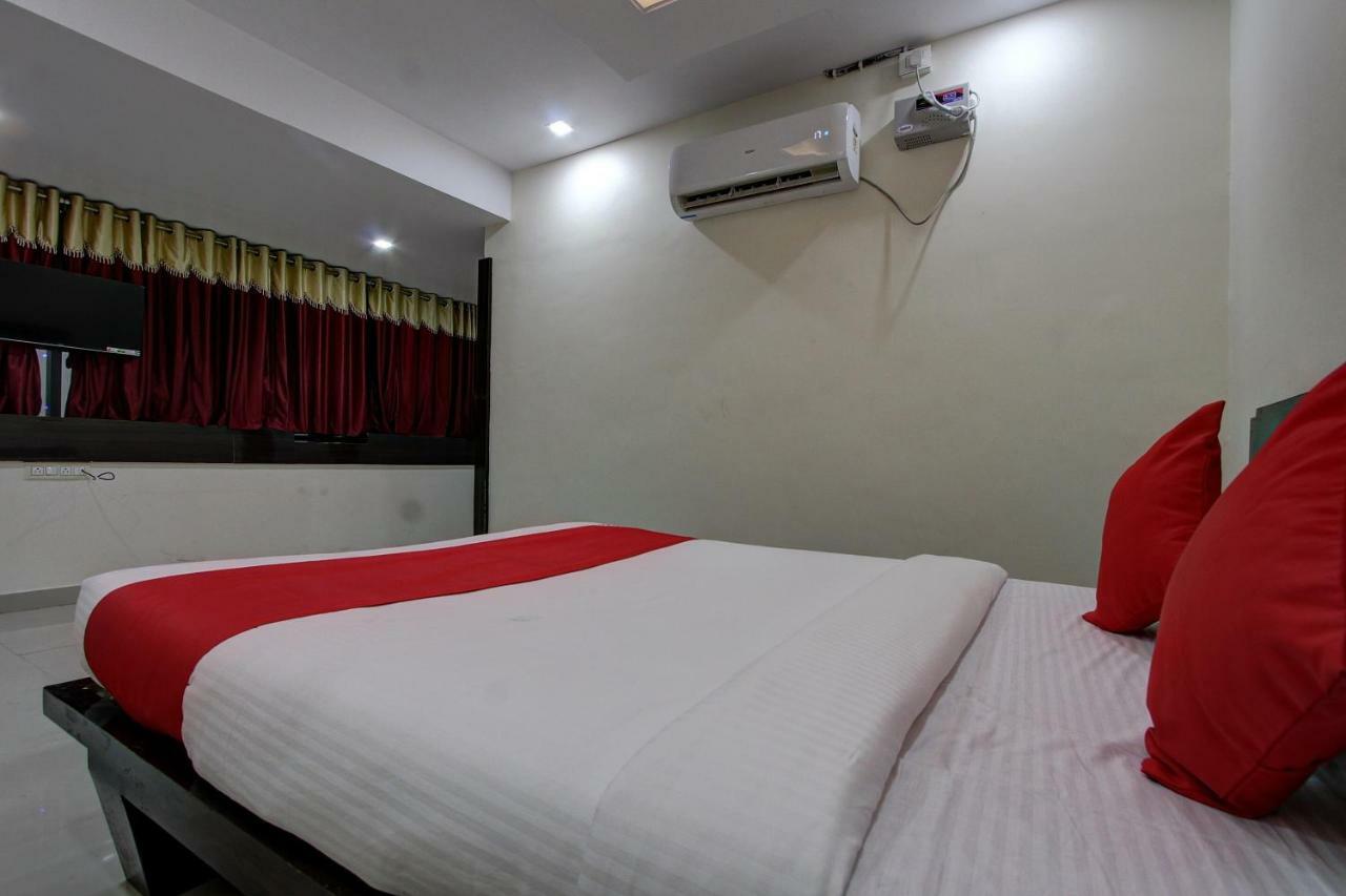 גולבארגה Collection O 38566 Mk Hotel And Lodge מראה חיצוני תמונה